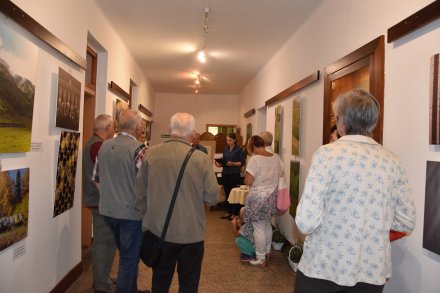 Wernisaż wystawy fotografii Milana Motyki